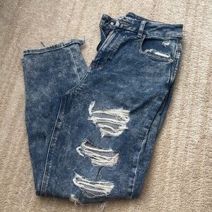 American Eagle Outfitters Women’s Distressed Jeans